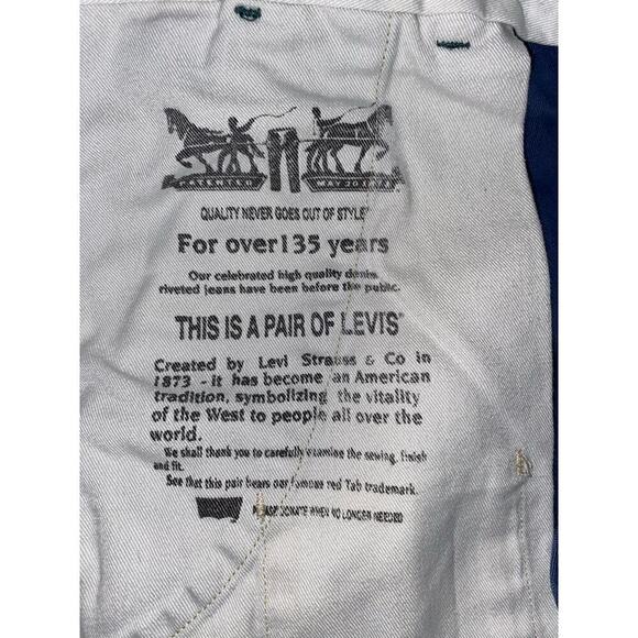 Blue Levi Strauss shorts Original Riveted, button up Y2K vintage  SZ 38 waist - Picture 8 of 10